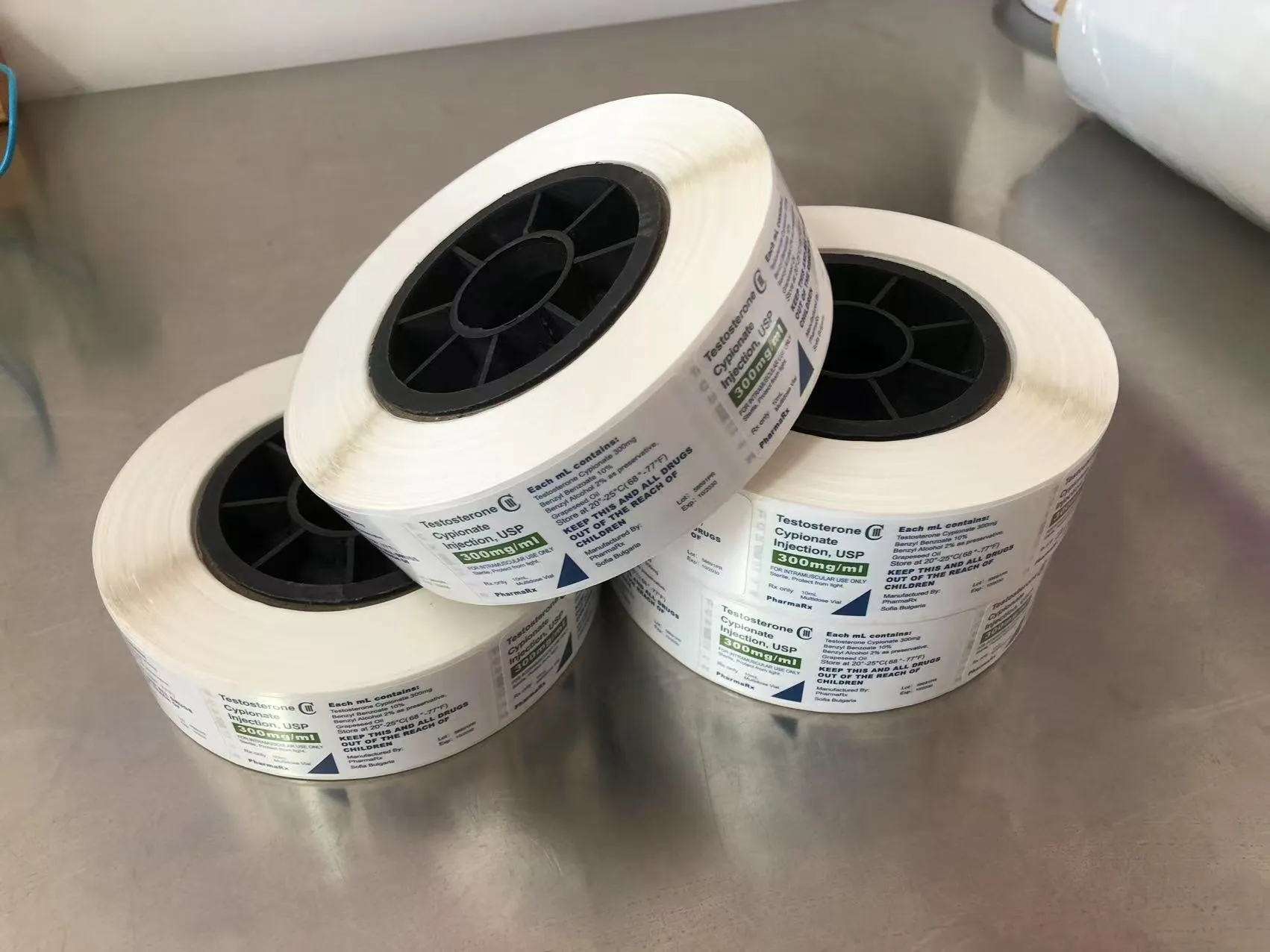 단일 레이어 의료 라벨이 배송됩니다.